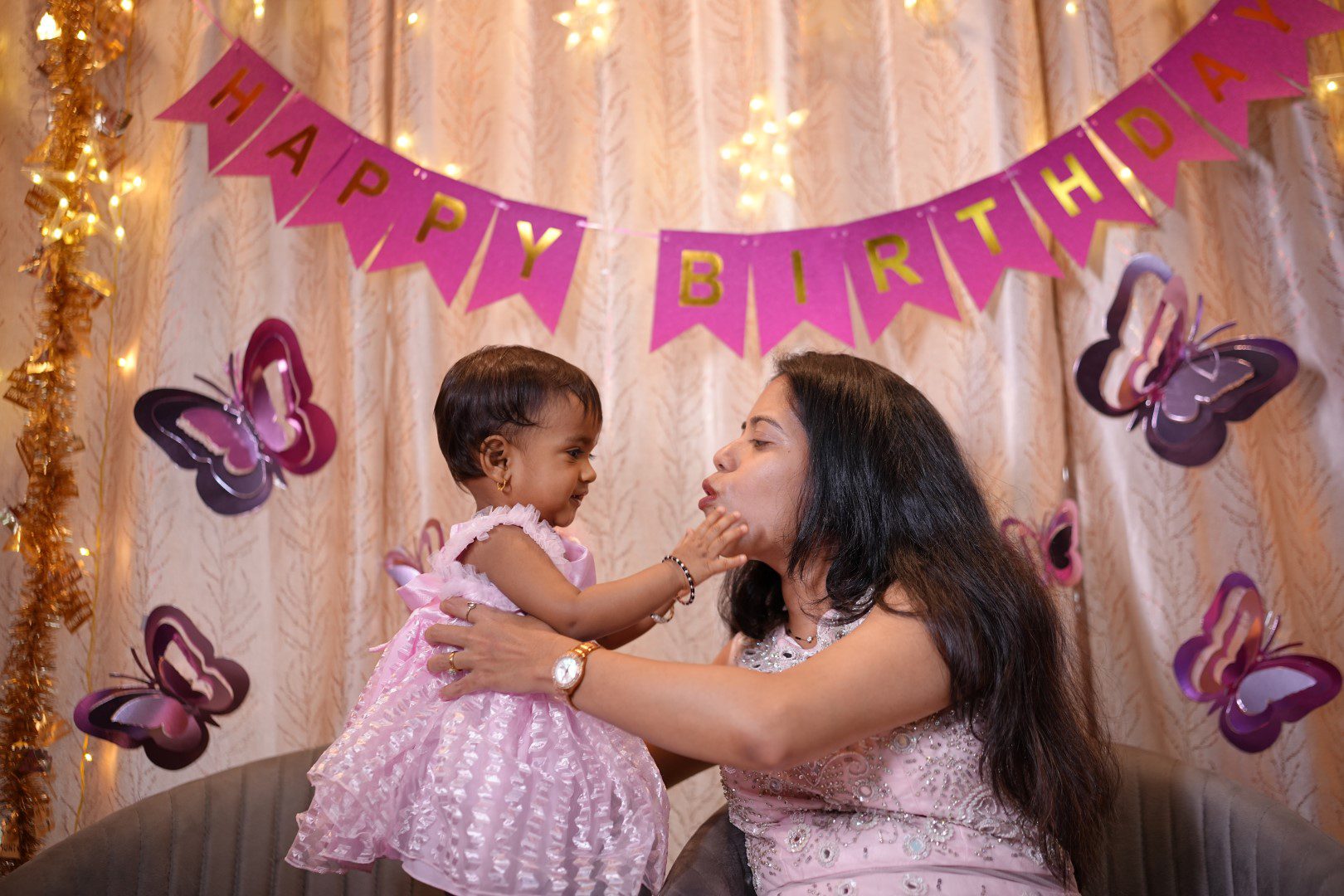 Babyshoot-birthday-function-party-boy-photos-1st-2nd-3rd-4th-5th-birthday decor-supergirl-kids (15)