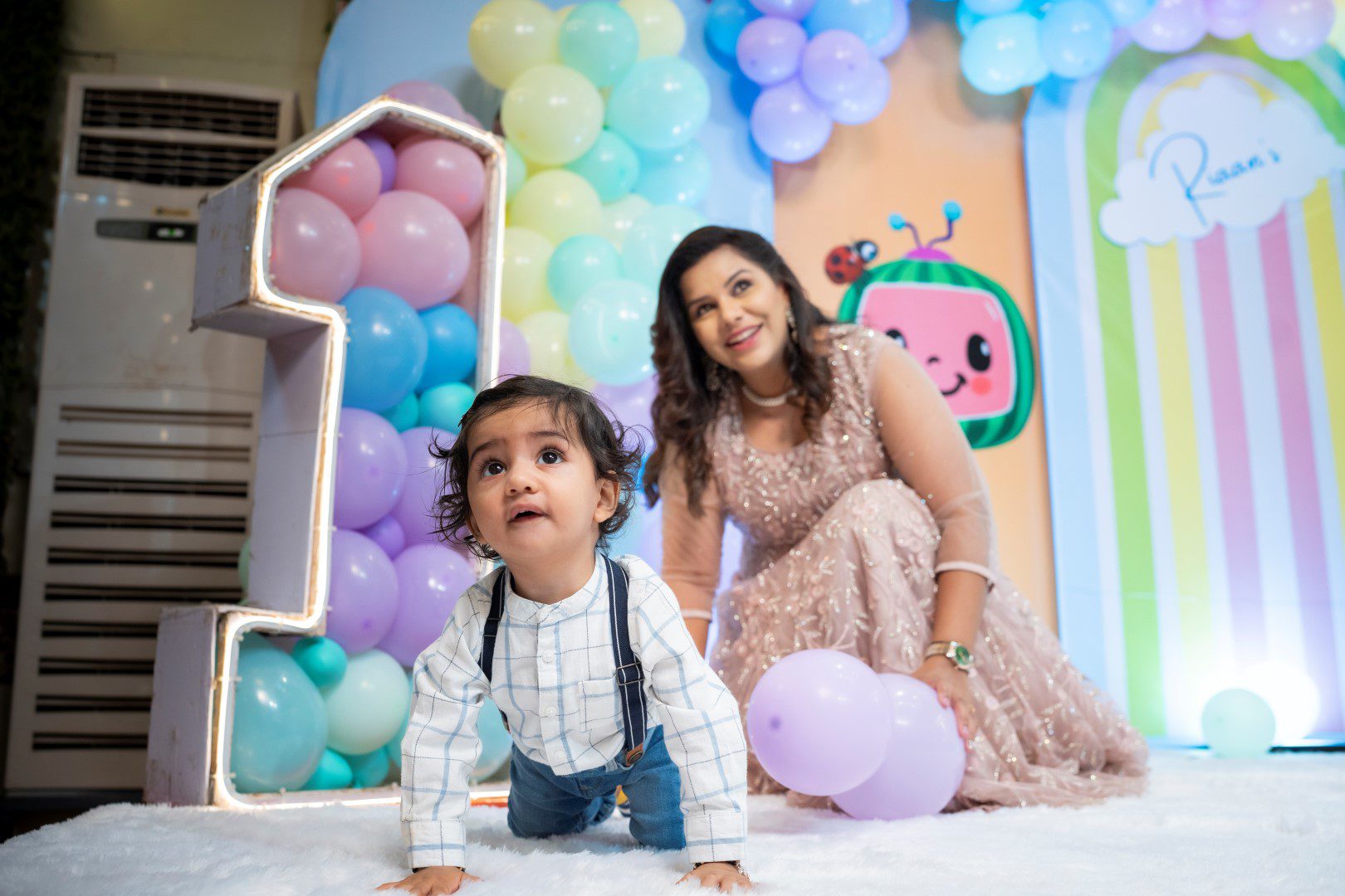 Babyshoot-birthday-function-party-boy-photos-1st-2nd-3rd-4th-5th-birthday decor-supergirl-kids (28)