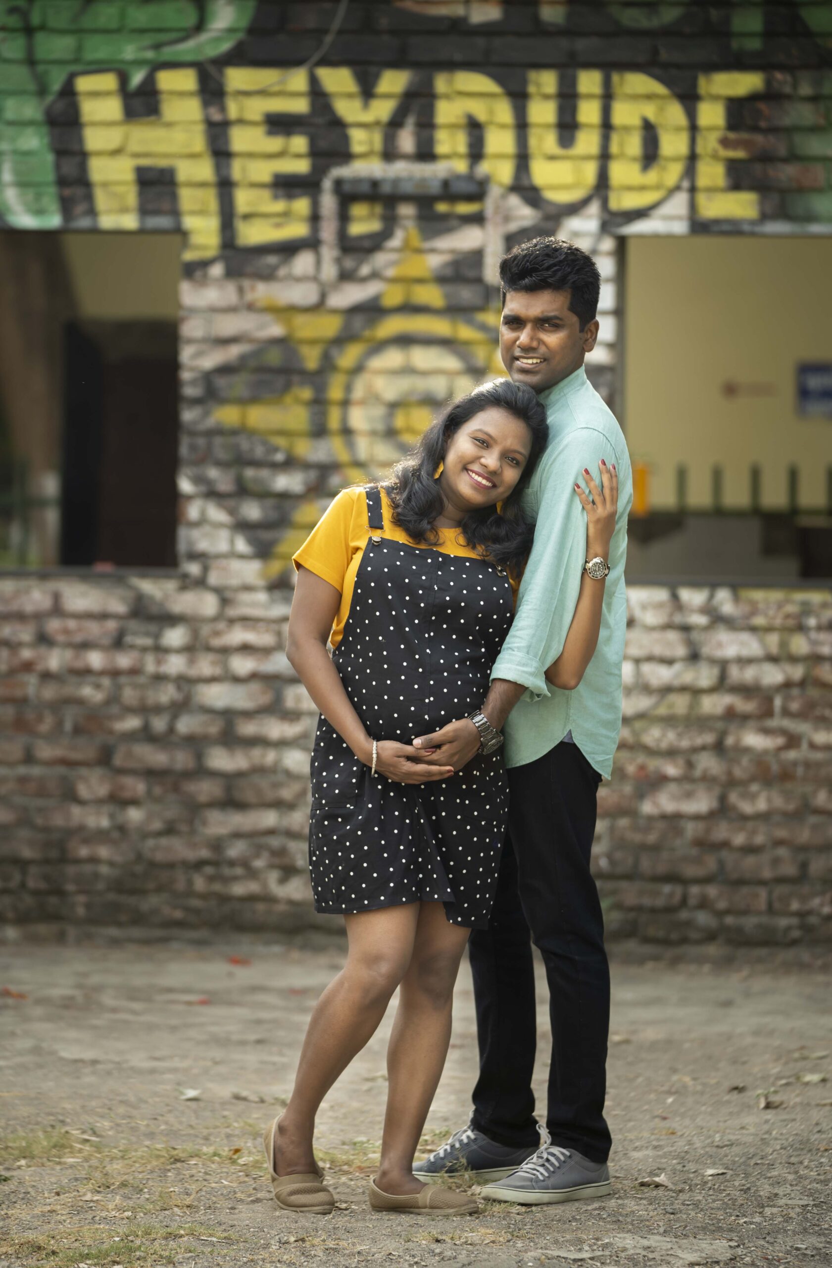 outdoor maternity-photoshoot (14)