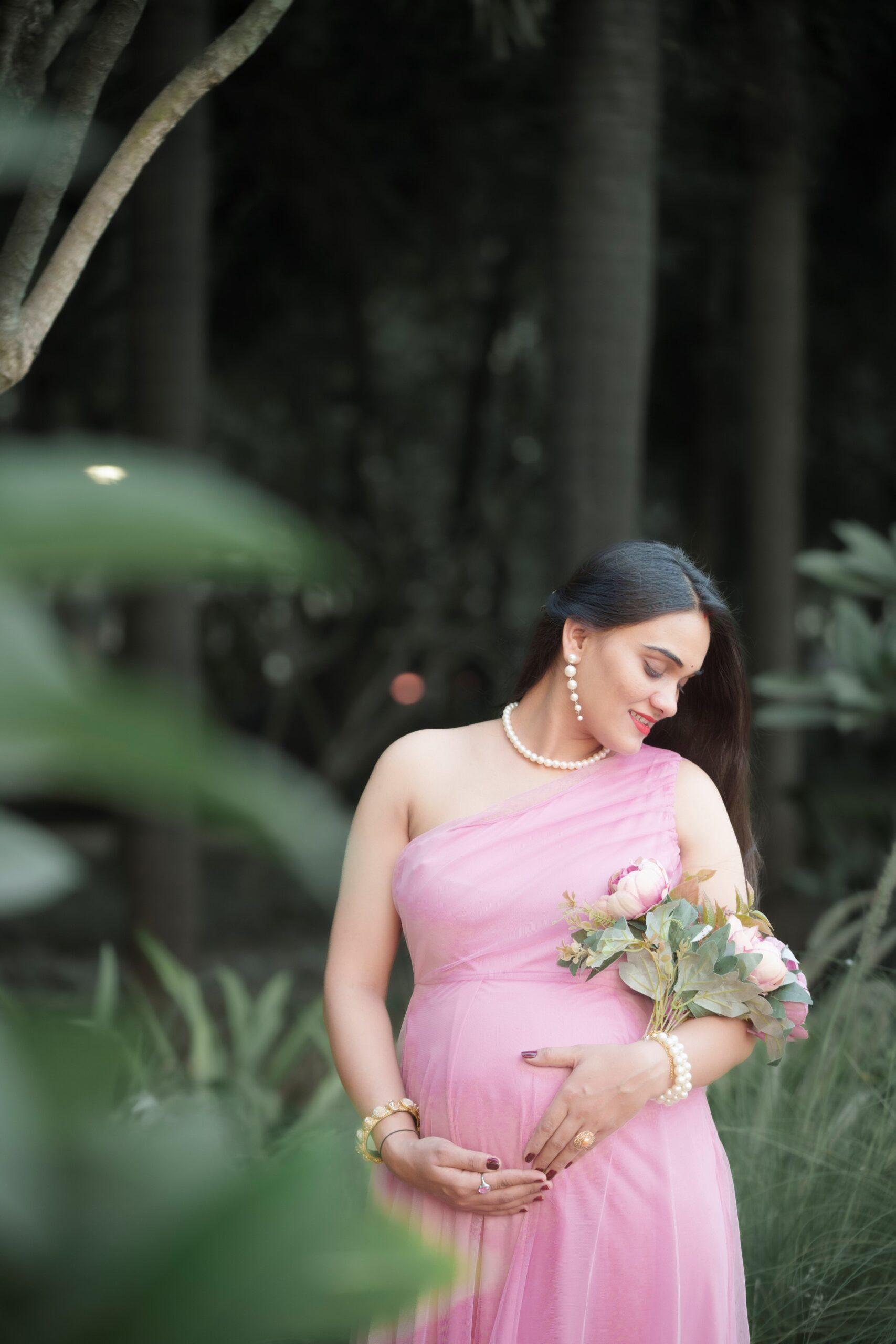 outdoor maternity-photoshoot (27)